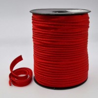 Passepoil satin rouge
